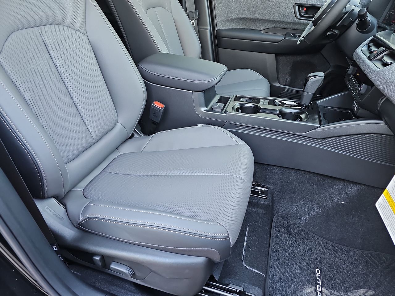 New 2026 Crystal Black Silica Subaru Limited image 10