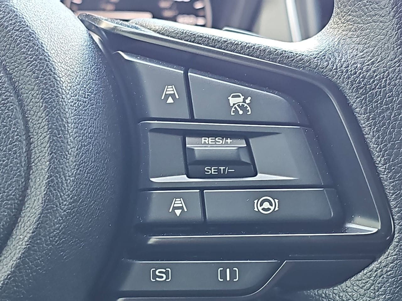 Certified Used 2025 Crystal Black Silica Subaru Premium image 23