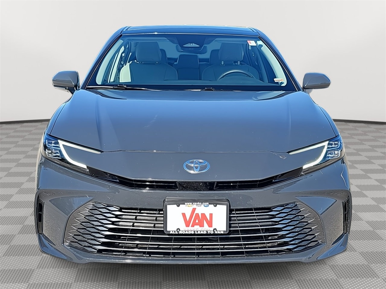 Used 2025 Toyota Camry XLE with VIN 4T1DAACK2SU019108 for sale in Kansas City