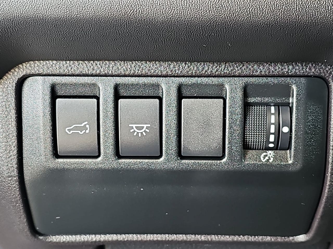 Used 2024 Crystal Black Silica Subaru Touring image 33