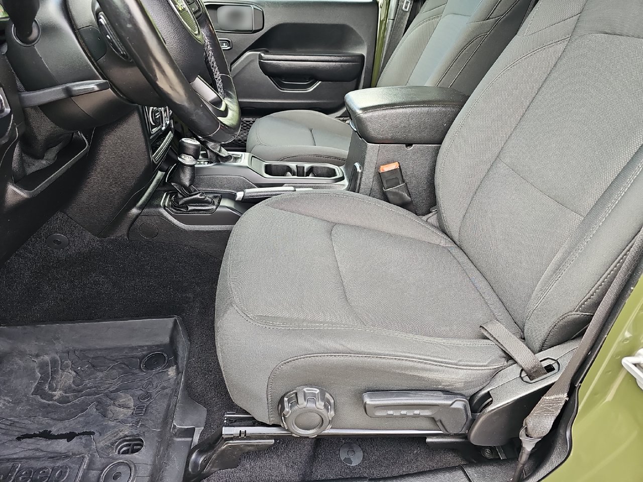 Used 2021 Sarge Green Clearcoat Jeep Unlimited Sport S image 18
