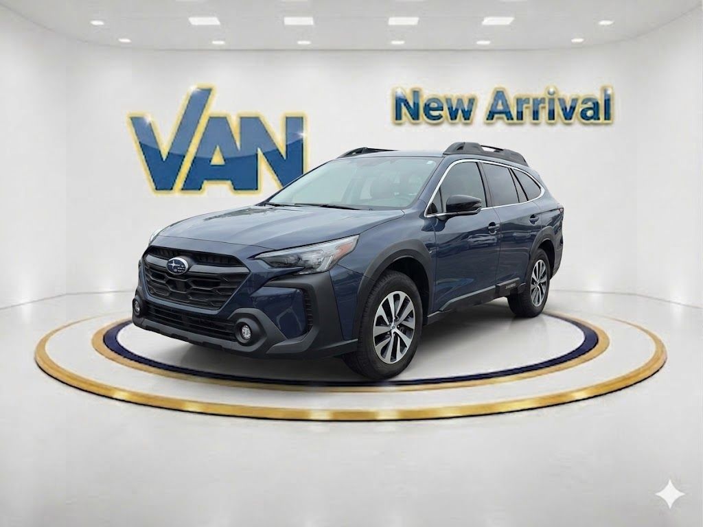 2024 Subaru Outback Premium's photo