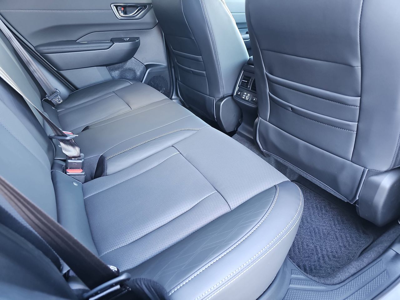 New 2026 River Rock Pearl Subaru Limited XT image 11