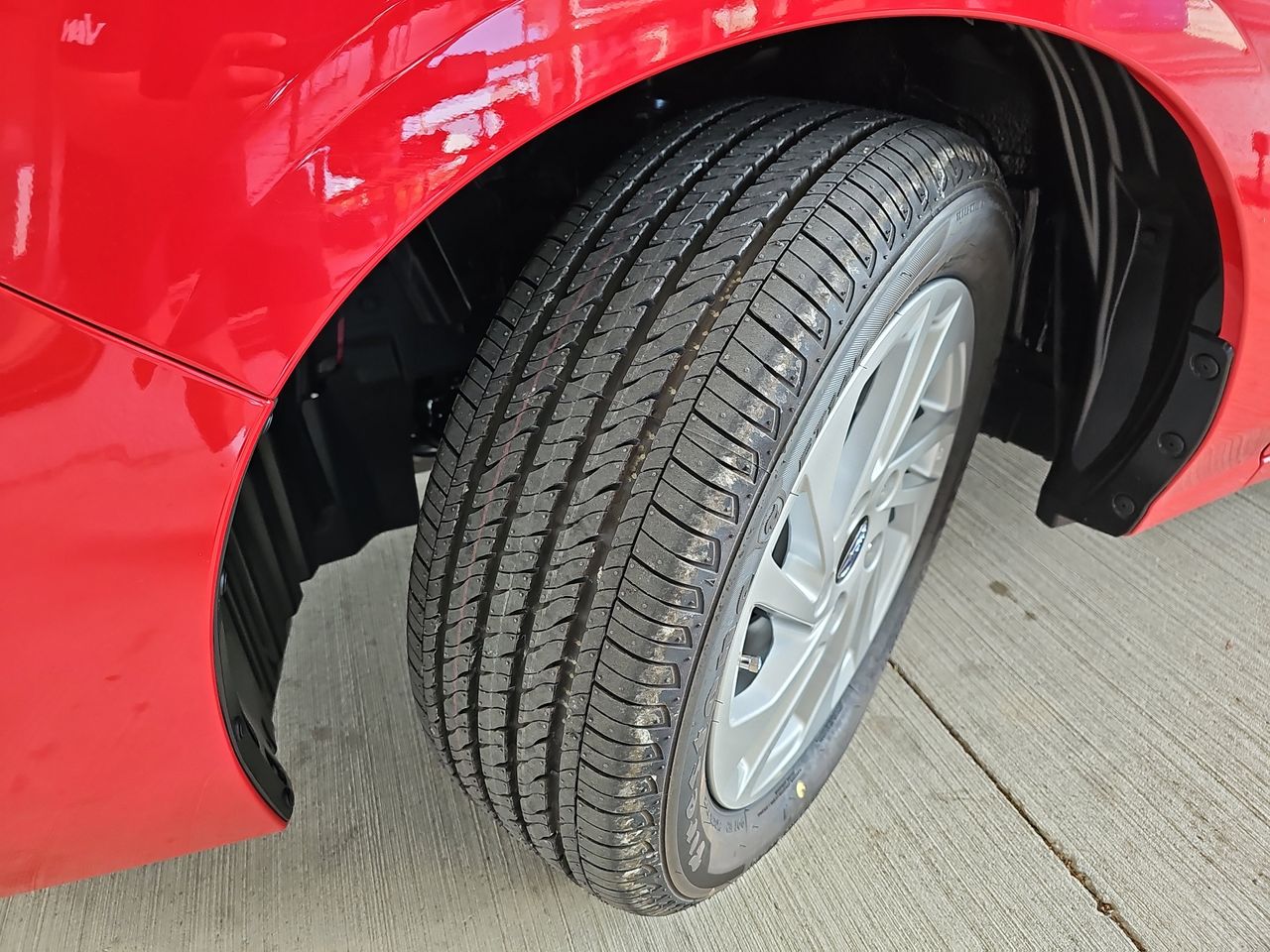 New 2025 Pure Red Subaru Base image 32