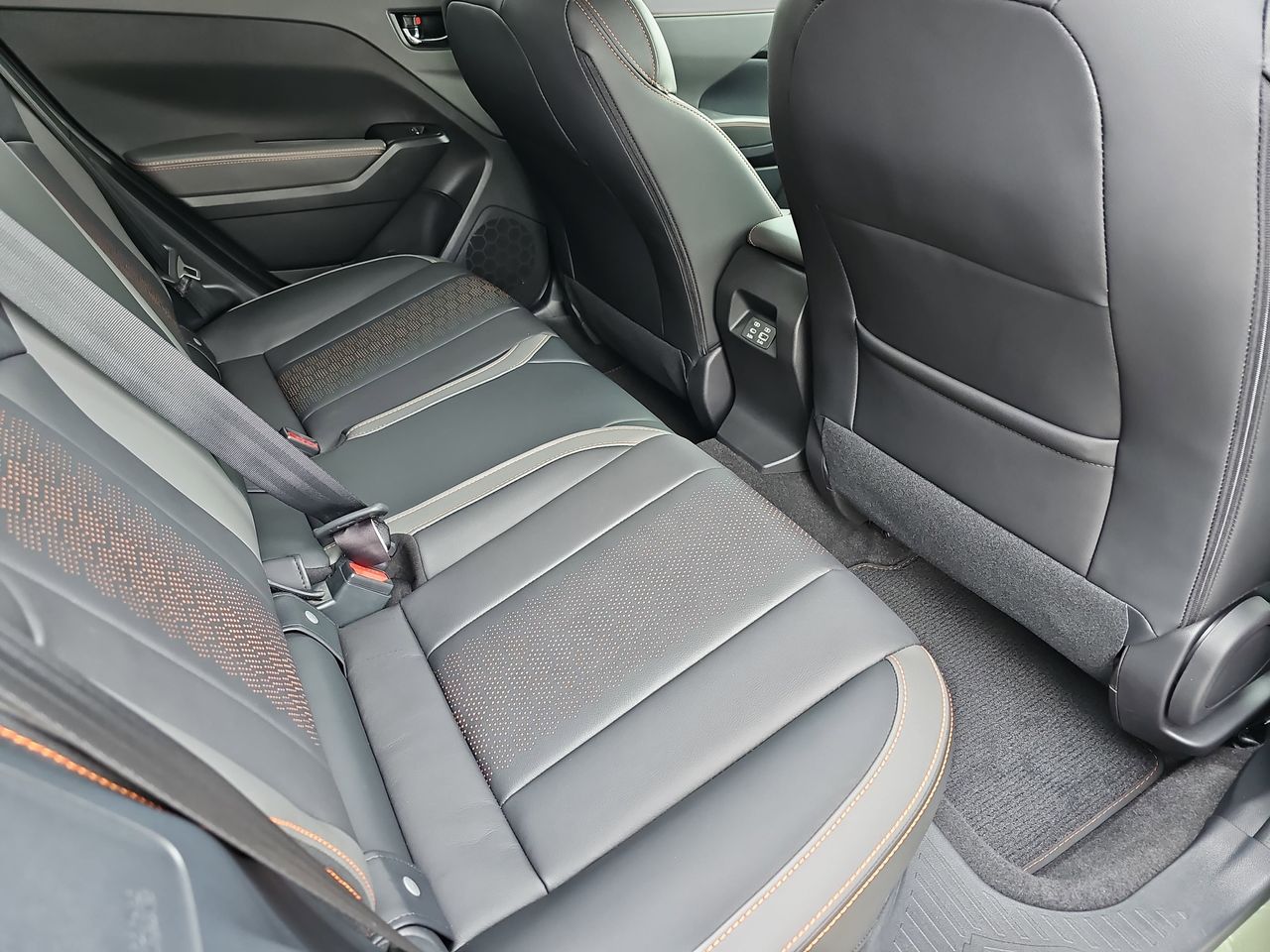 New 2026 Alpine Green Subaru Limited image 11