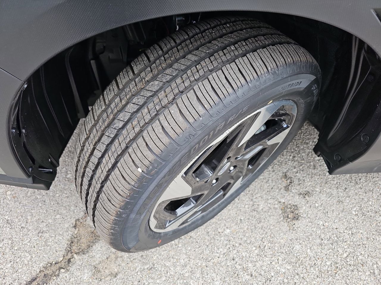 New 2026 Alpine Green Subaru Limited image 32