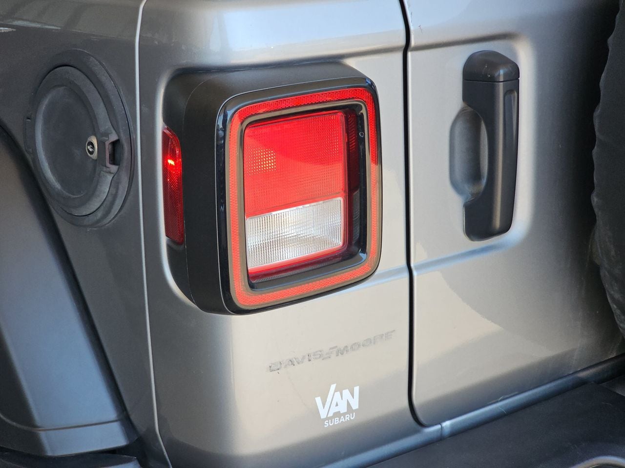 Used 2021 Billet Silver Metallic Clearcoat Jeep Unlimited Sport S image 36
