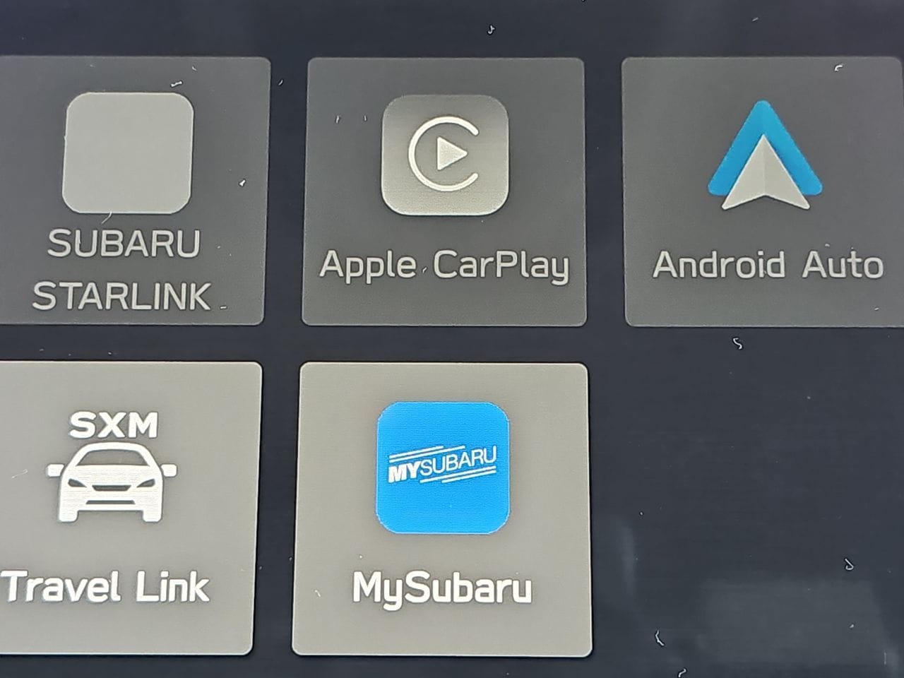Used 2020 Green Metallic Subaru Limited image 29