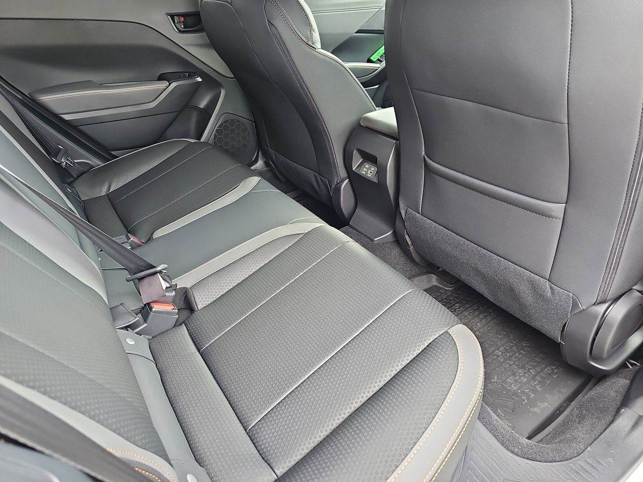 New 2026 Crystal White Pearl Subaru Wilderness image 11