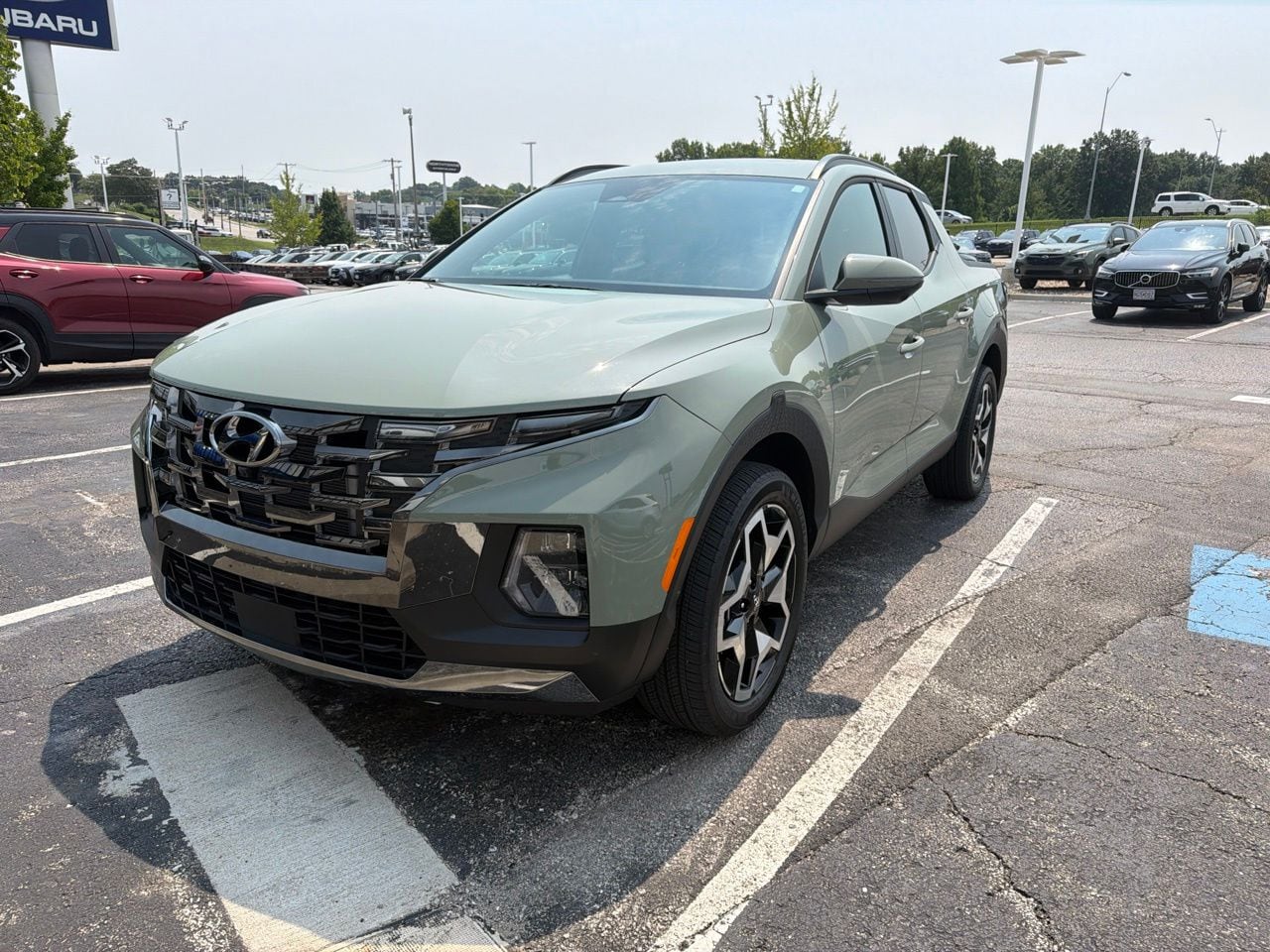 Used 2024 Hyundai Santa Cruz Limited with VIN 5NTJEDDF5RH105453 for sale in Kansas City