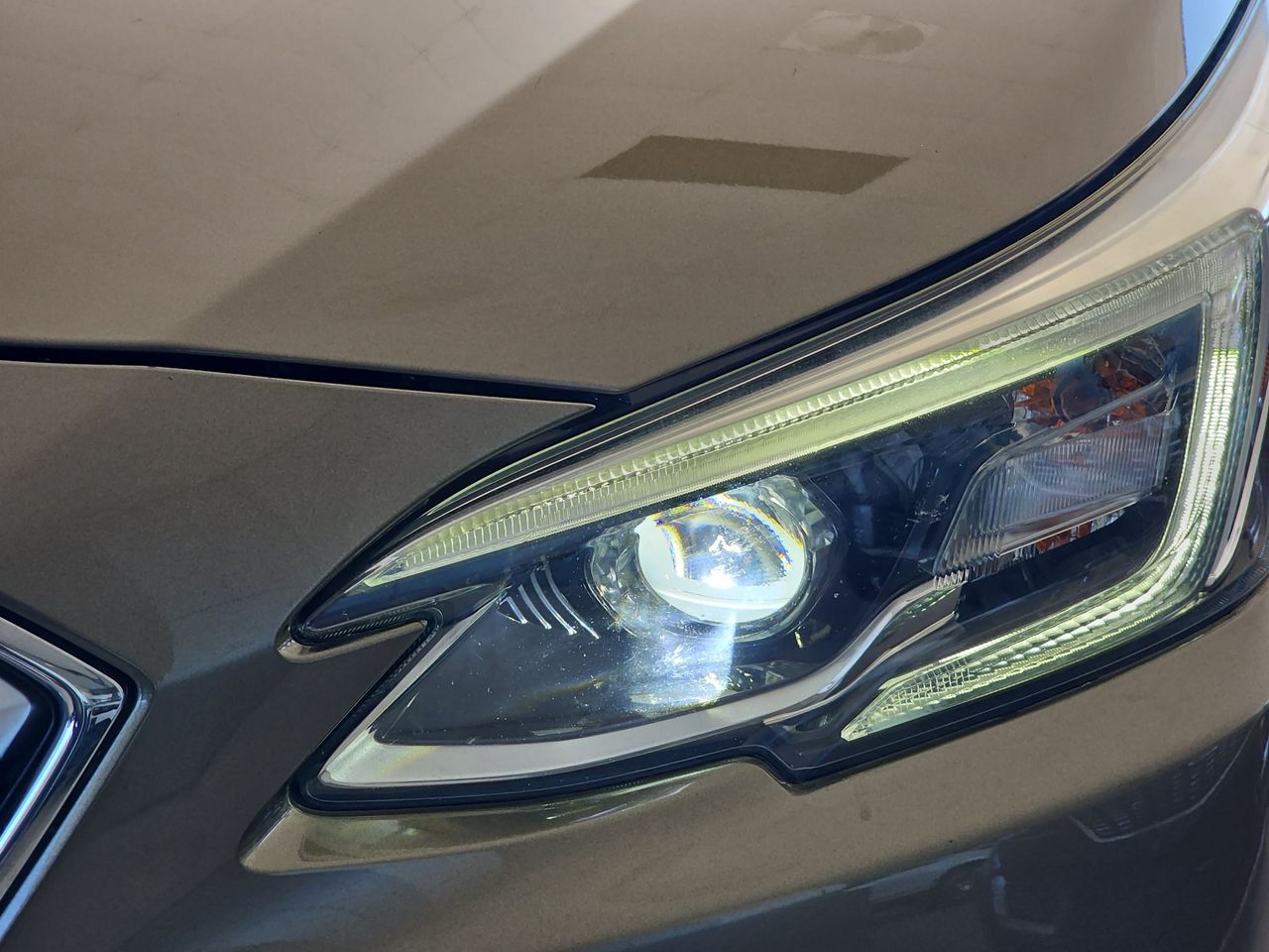 Used 2020 Green Metallic Subaru Limited image 40