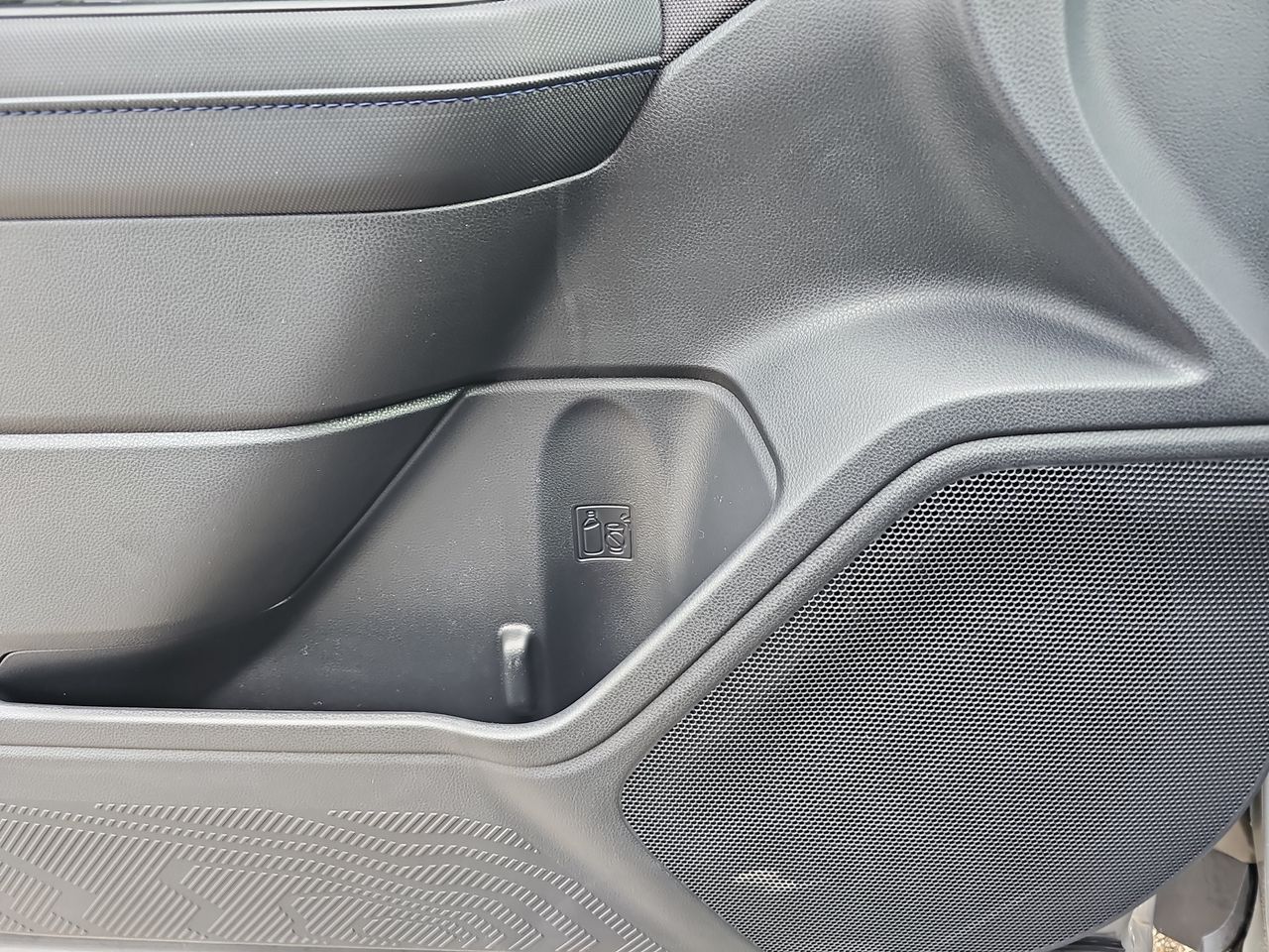 New 2026 River Rock Pearl Subaru Premium image 27