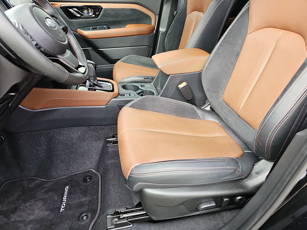 Used 2025 Crystal Black Silica Subaru Touring image 19