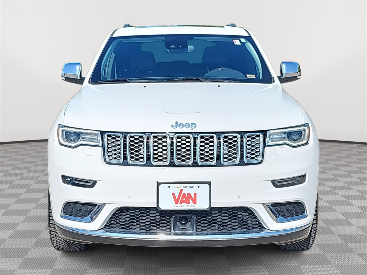 Used 2018 Jeep Grand Cherokee Summit with VIN 1C4RJFJG0JC409716 for sale in Kansas City