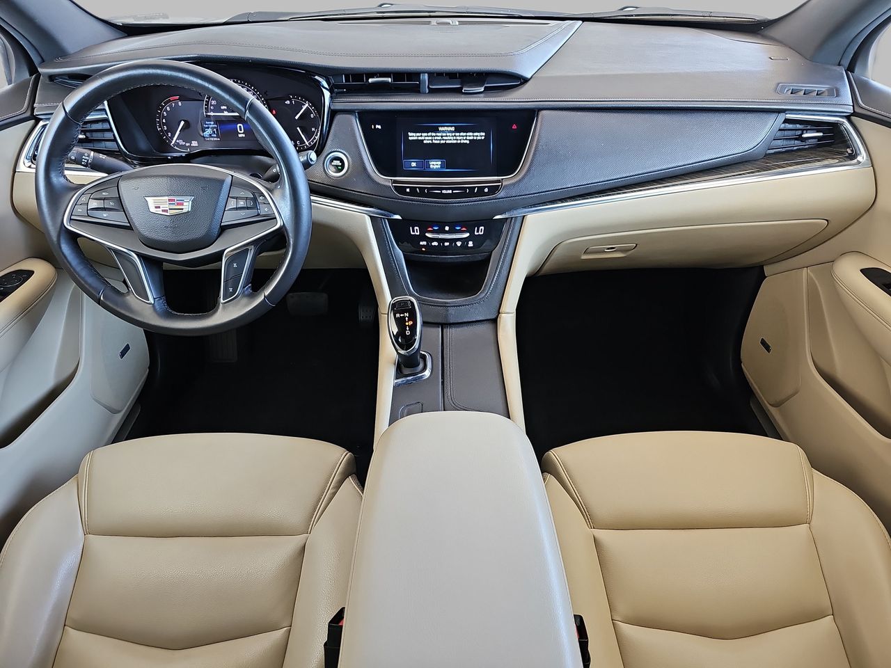 Used 2017 Radiant Silver Metallic Cadillac Base image 9