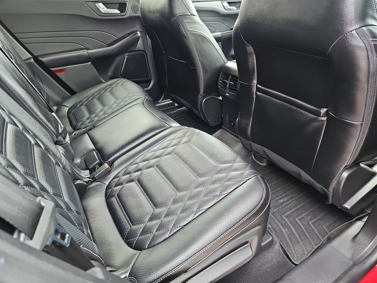 Used 2023 Red Metallic Ford Base image 14