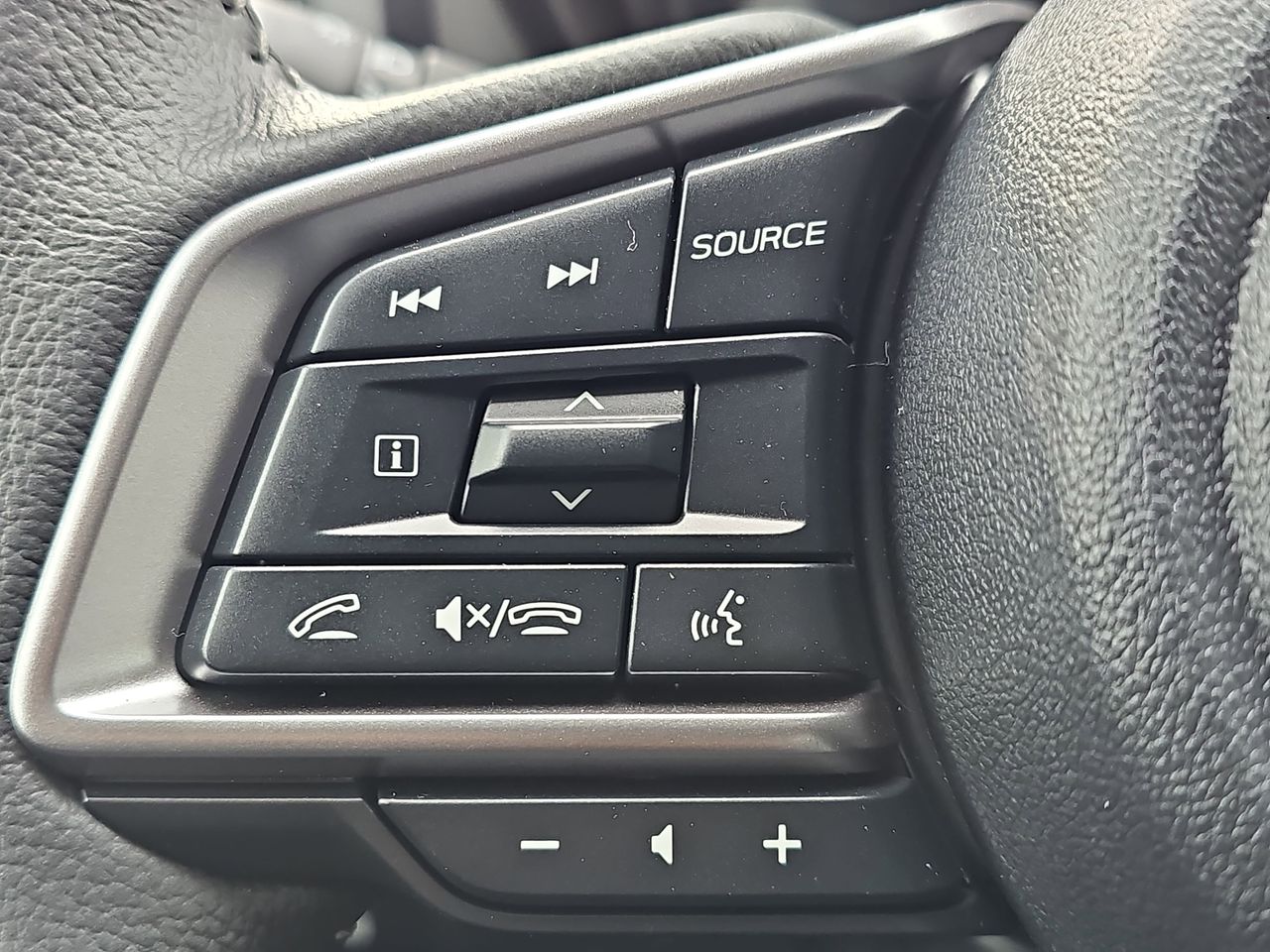 New 2026 Crystal White Pearl Subaru Premium 7-Passenger image 18