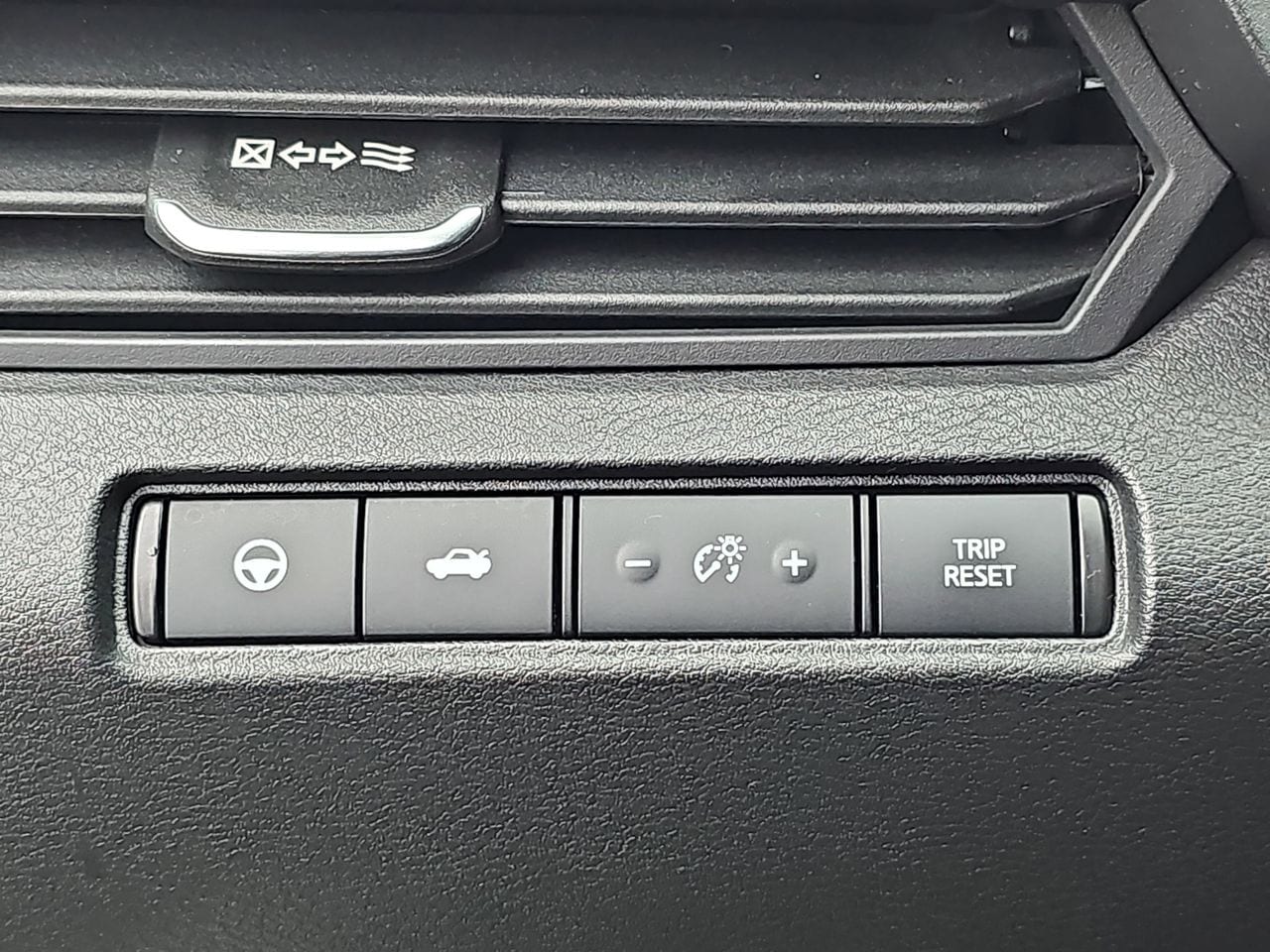 Used 2023 Super Black Clearcoat Nissan 2.5 SL image 30