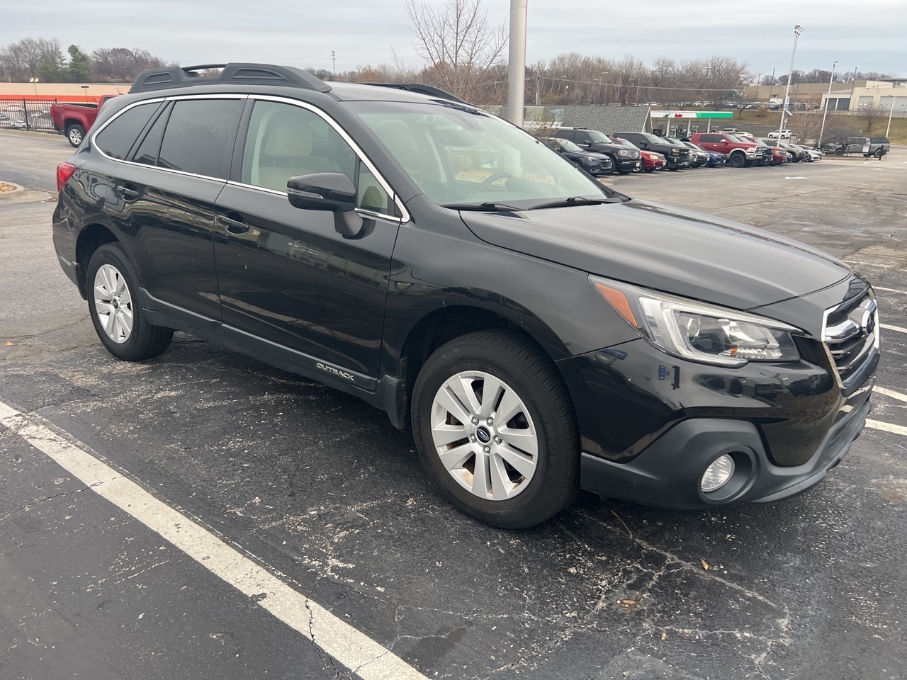 Used 2019 Subaru Outback Premium with VIN 4S4BSAFC6K3318602 for sale in Kansas City
