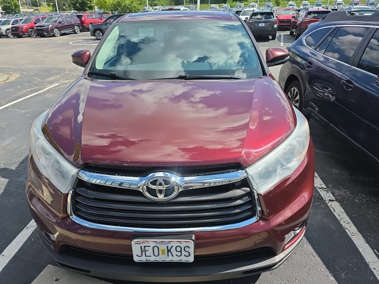 Used 2016 Toyota Highlander LE Plus with VIN 5TDBKRFH3GS346698 for sale in Kansas City