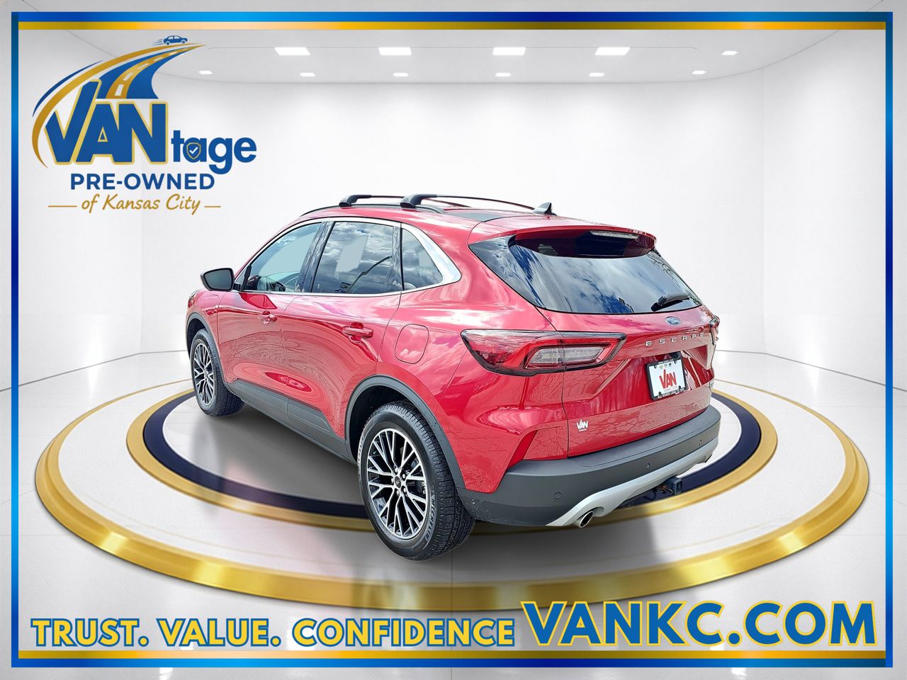 Used 2023 Red Metallic Ford Base image 9