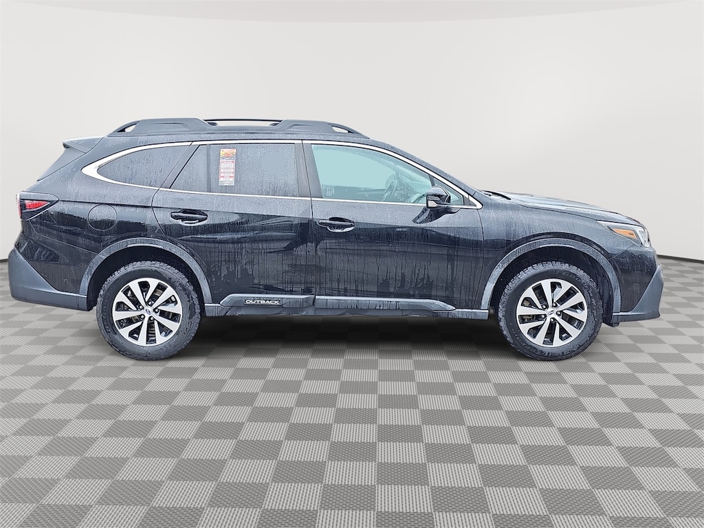 Used 2020 Subaru Outback Premium SUV
