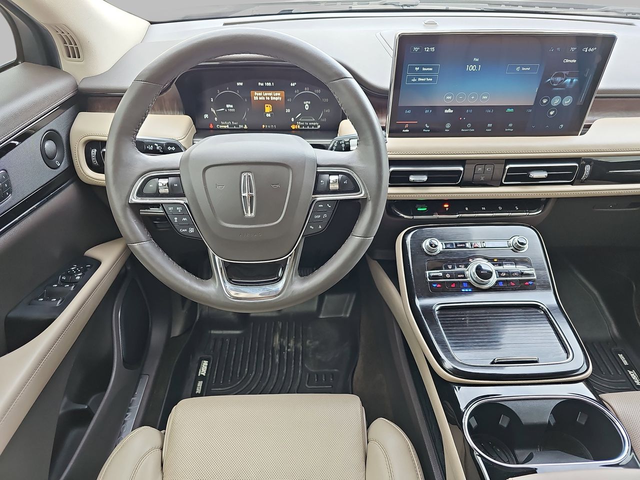 Used 2021 Mocha Lincoln Reserve image 20