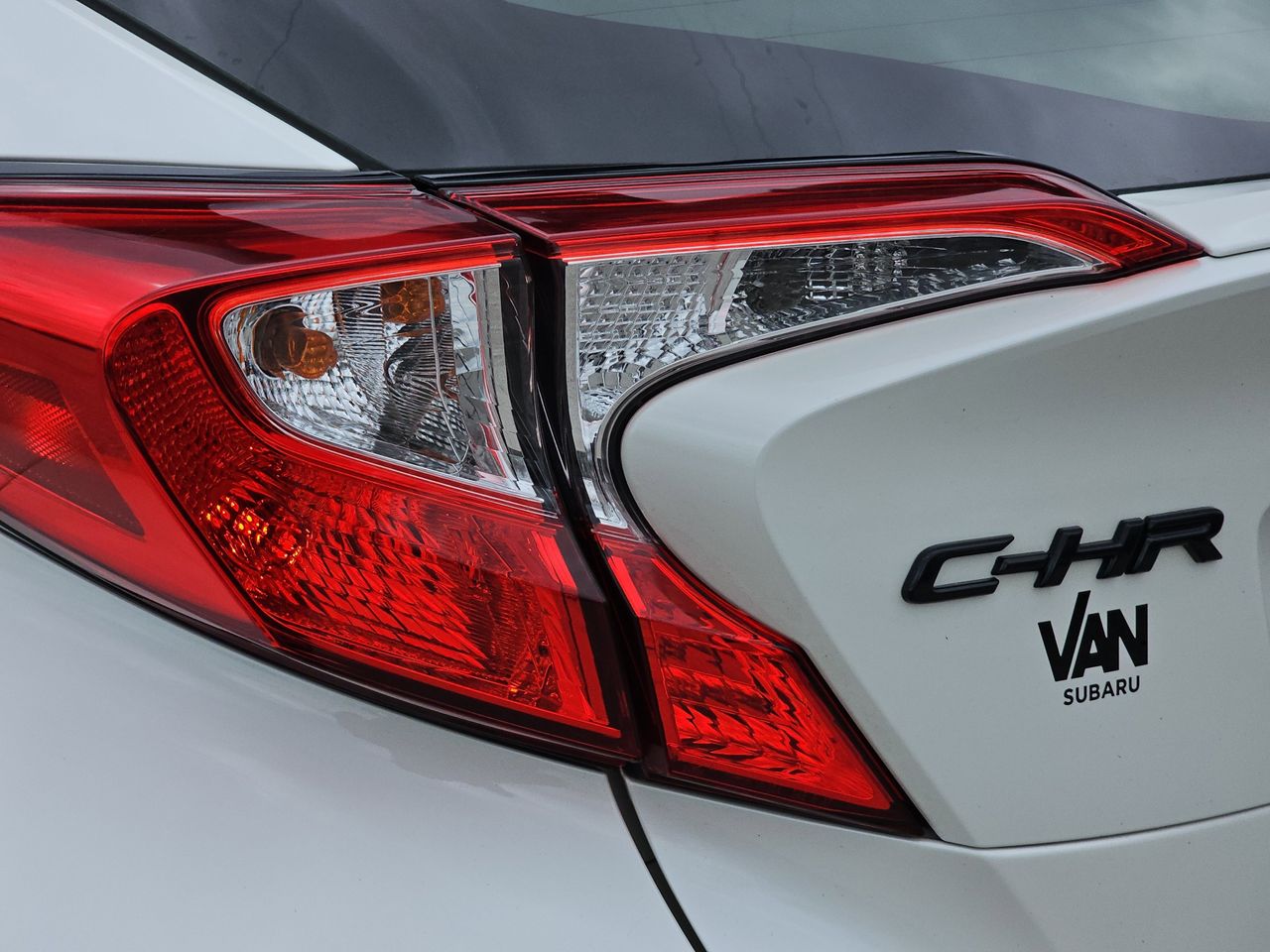 Used 2021 Blizzard Pearl w Black Roof Toyota Nightshade image 38