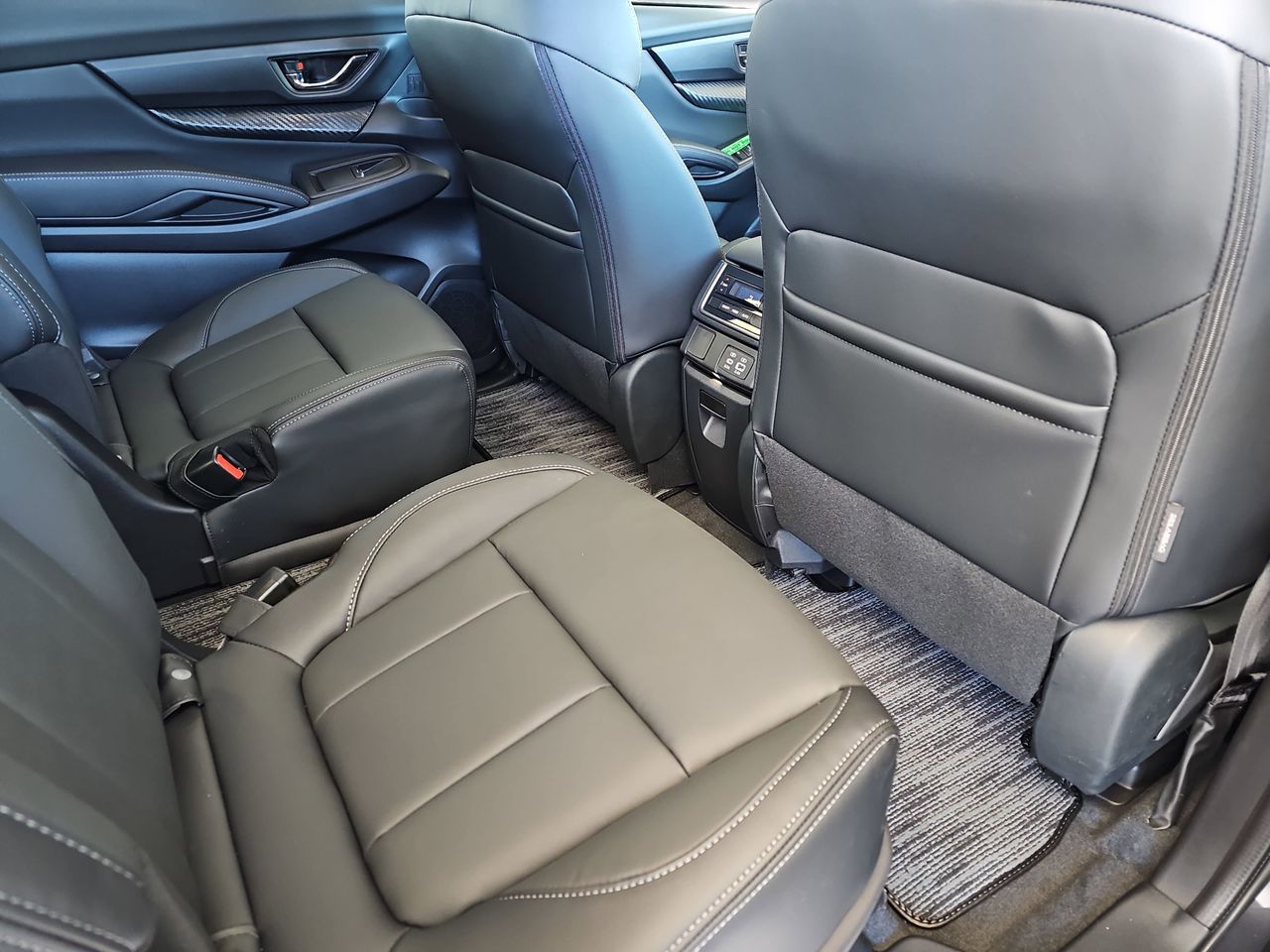 New 2026 Magnetite Gray Subaru Limited 7-Passenger image 11