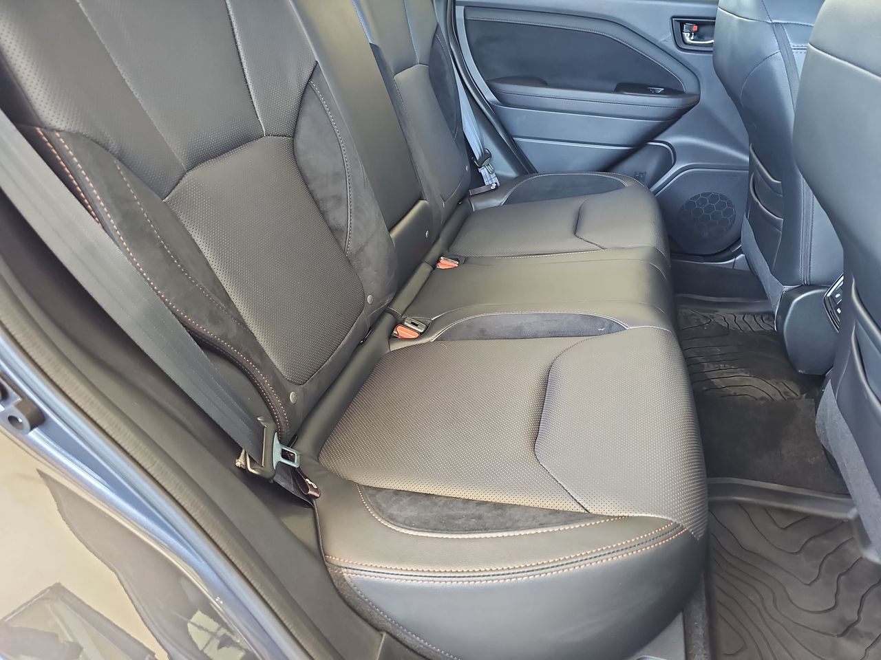 Certified Used 2025 Gray Metallic Subaru Touring image 18