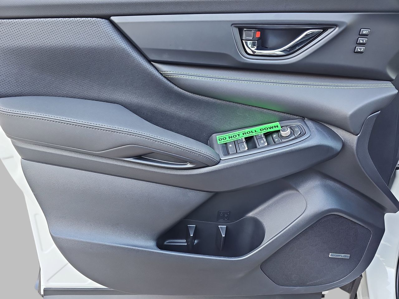 New 2026 Crystal White Pearl Subaru Onyx Edition Touring 7-Passenger image 29