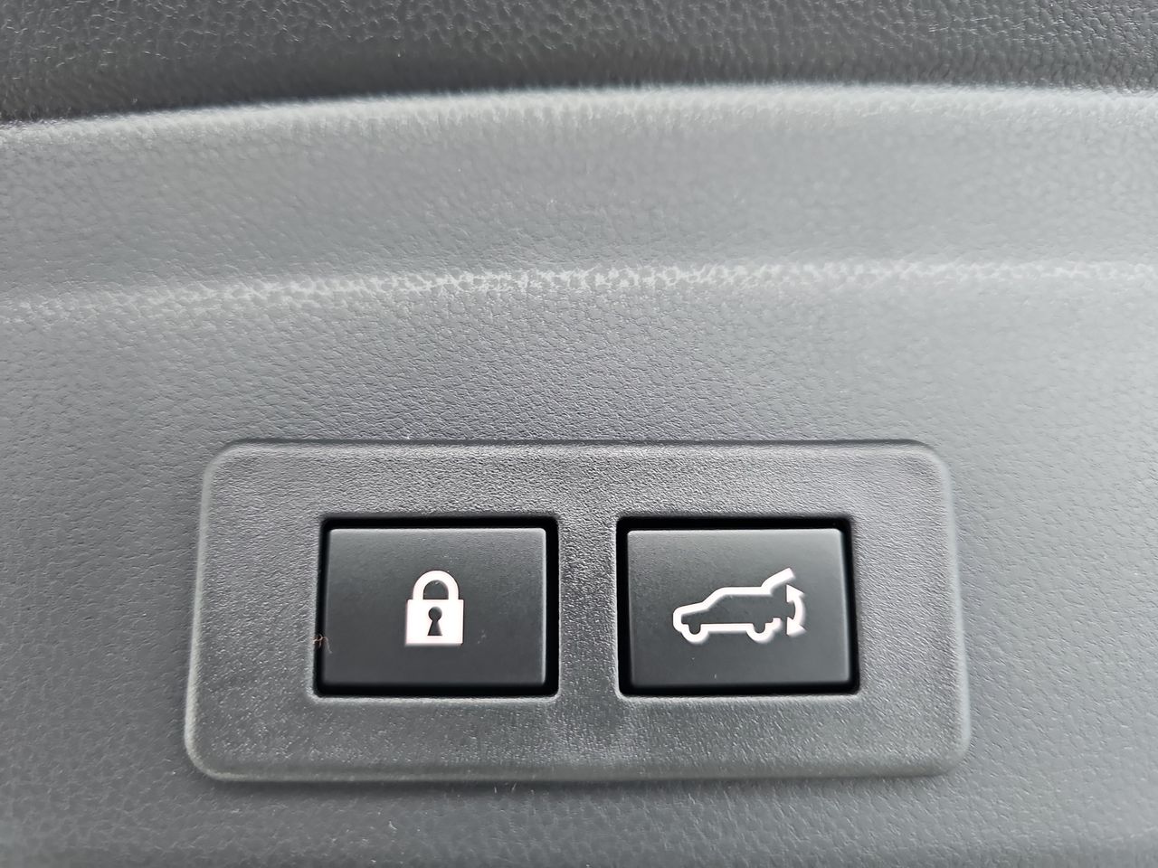 2026 Subaru Ascent Onyx Edition-Touring - Photo 14