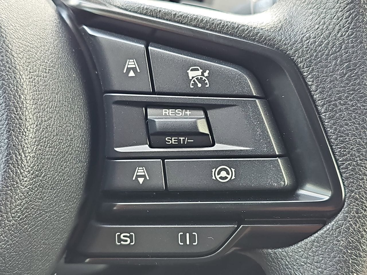 Certified Used 2025 Blue Pearl Subaru Premium image 23