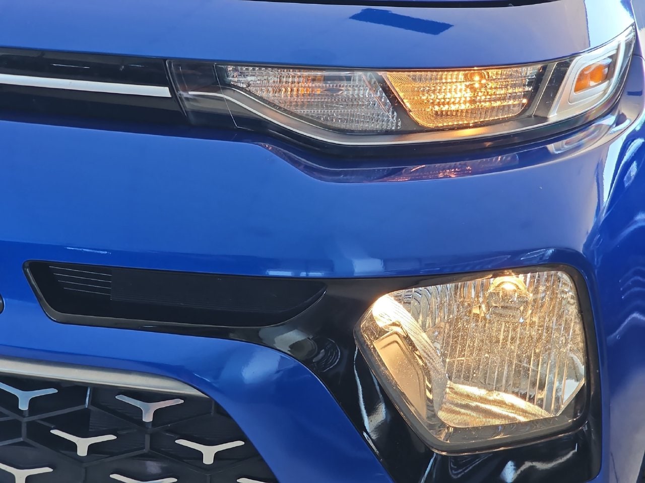 Used 2022 Neptune Blue Kia GT-Line image 38