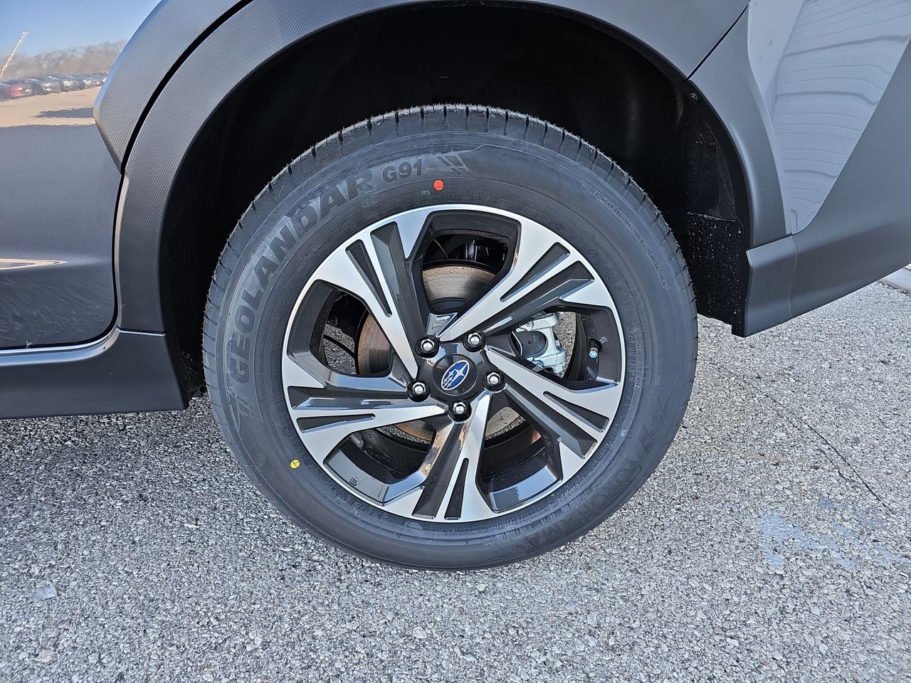 New 2026 Magnetite Gray/Crystal Black Silica Subaru Premium image 33