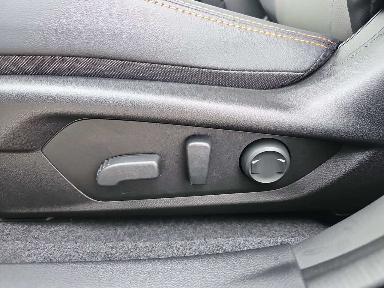 New 2026 Crystal White Pearl Subaru Limited Hybrid image 30