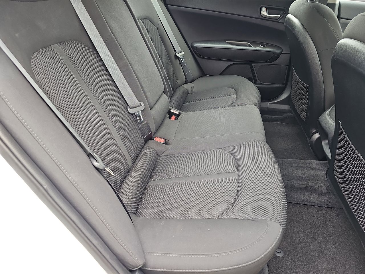 Used 2019 Snow White Pearl Kia LX image 18