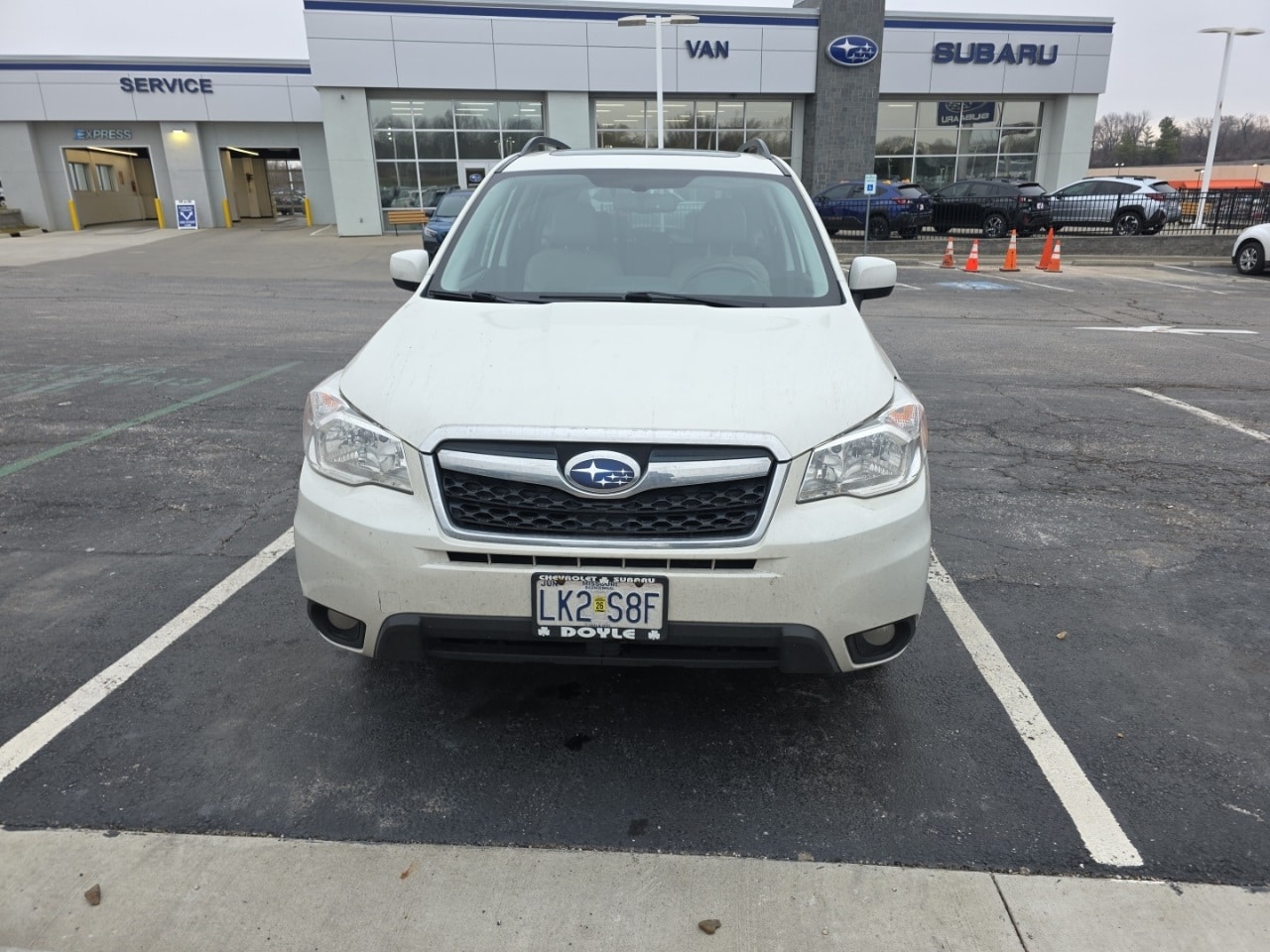 Used 2016 Subaru Forester i Limited with VIN JF2SJAHC7GH465088 for sale in Gladstone, MO