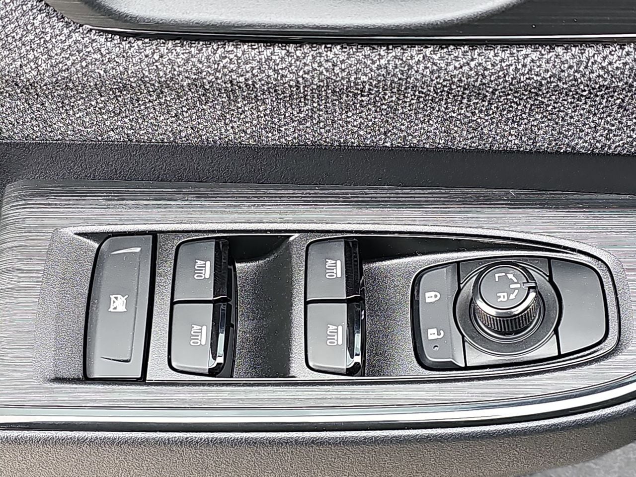 New 2026 Deep Emerald Green Pearl Subaru Limited XT image 29