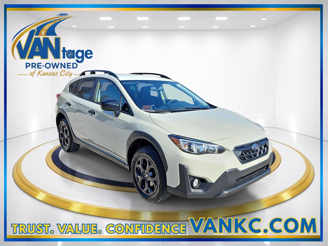Used 2023 Khaki Subaru Premium image 3