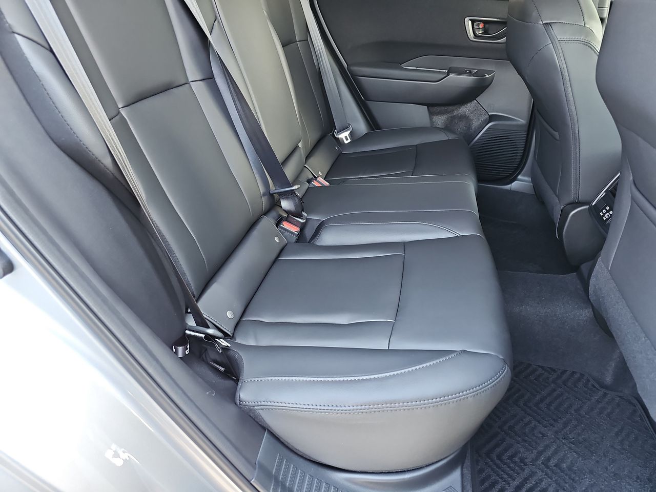 New 2026 Ice Silver Subaru Limited image 14