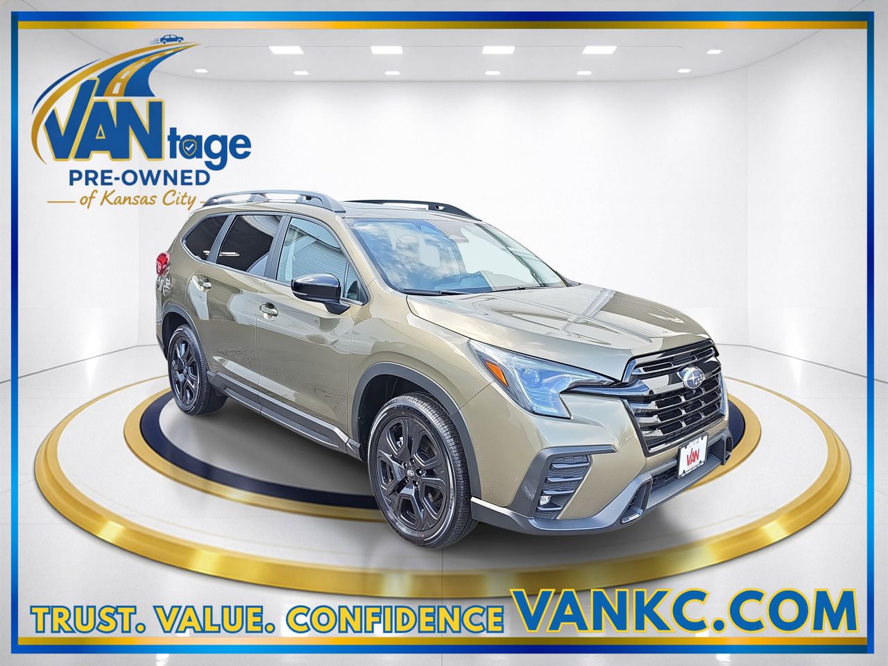 Certified Used 2025 Green Metallic Subaru Onyx Edition Touring image 3