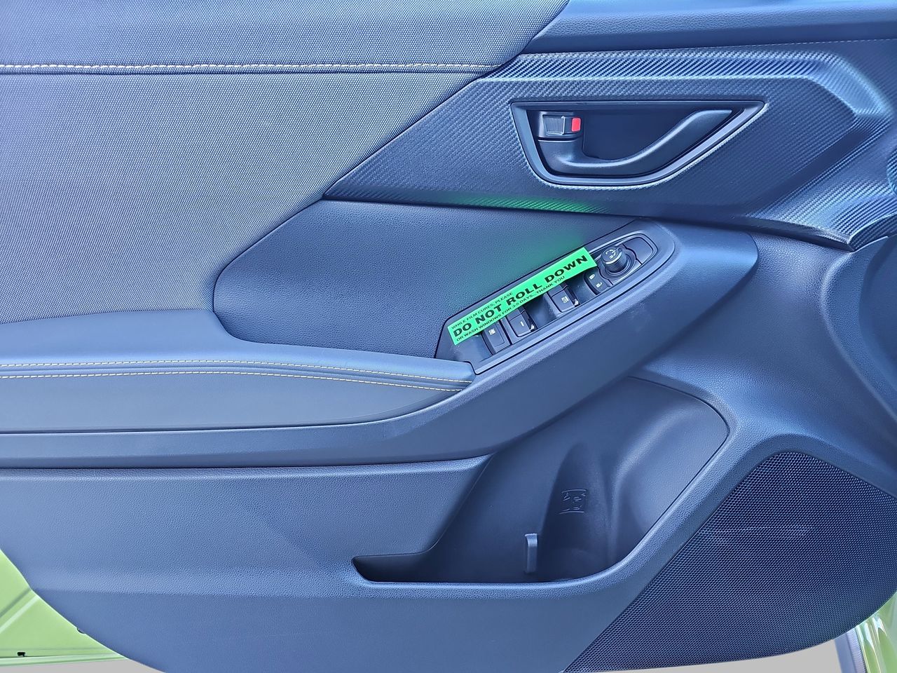 New 2026 Citron Yellow Pearl Subaru Sport Hybrid image 27