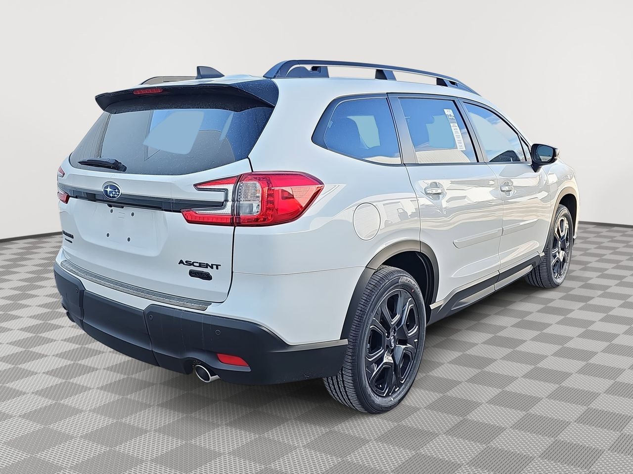 New 2026 Crystal White Pearl Subaru Onyx Edition Touring 7-Passenger image 5