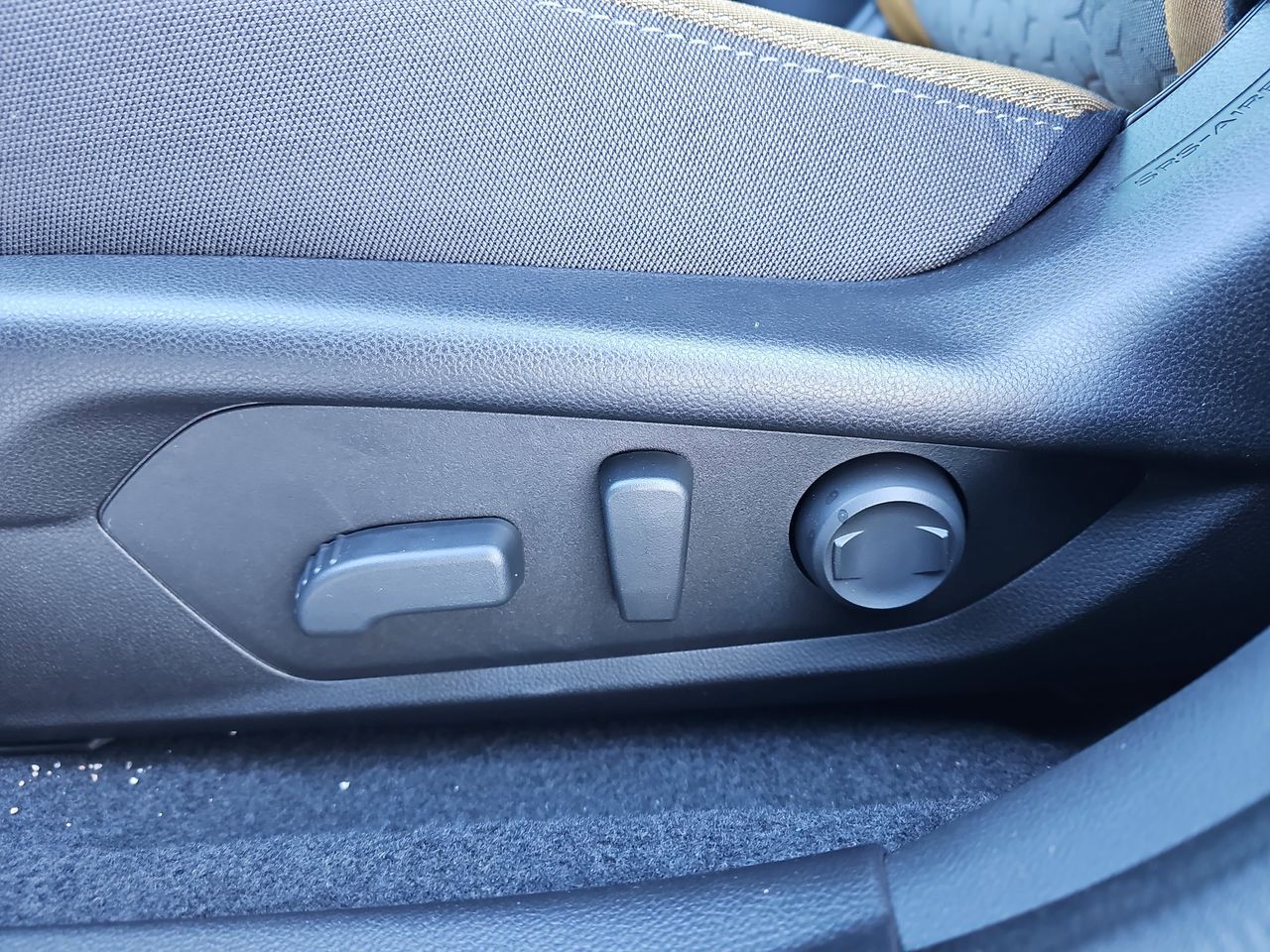 New 2026 Ice Silver Subaru Sport Hybrid image 30