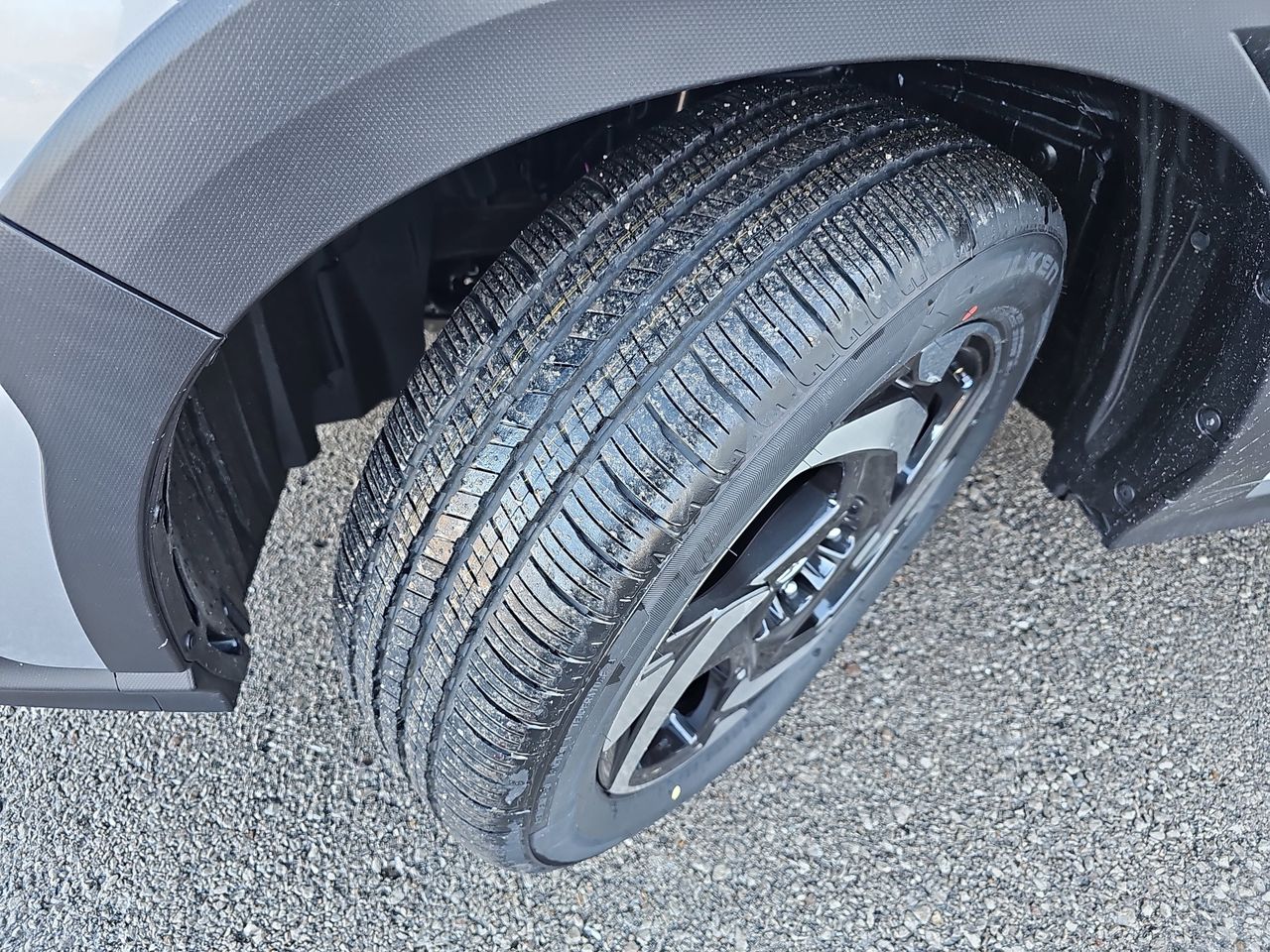 New 2026 Ice Silver Subaru Limited Hybrid image 32