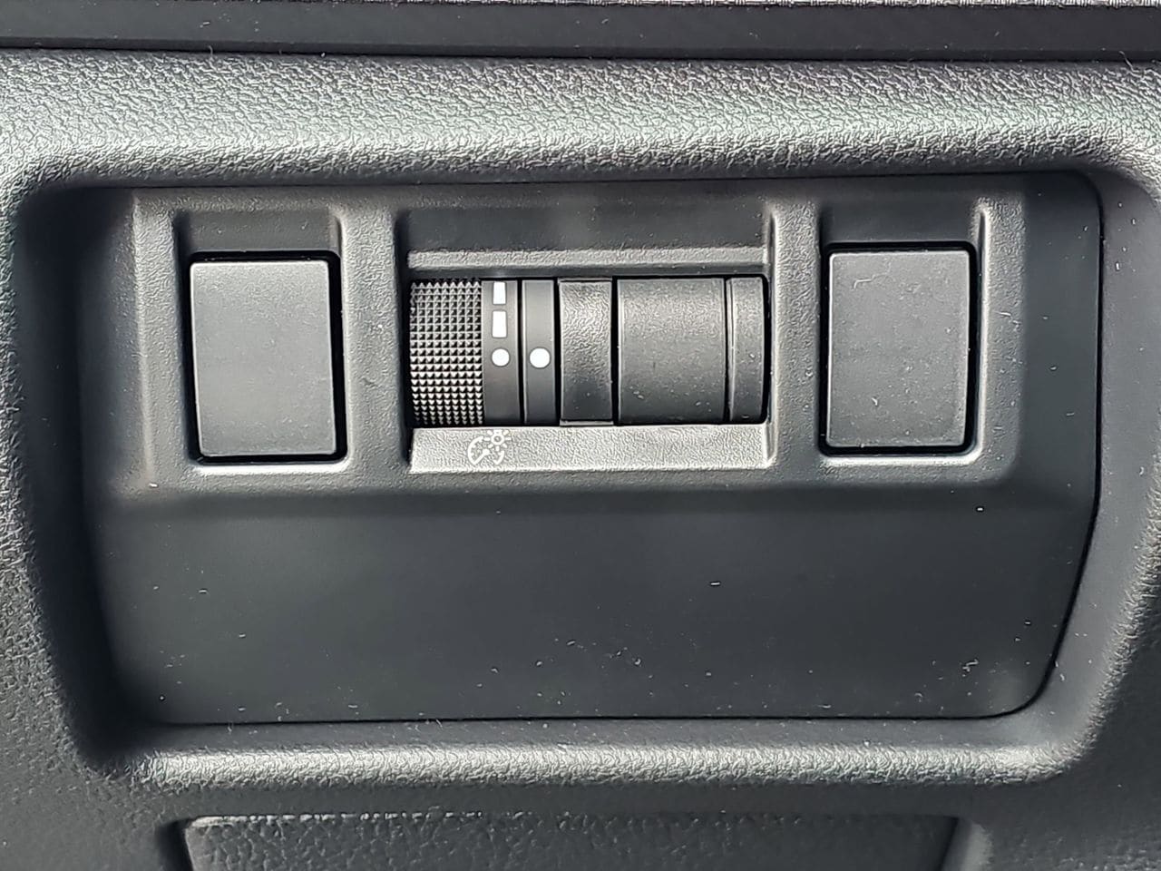 New 2026 Magnetite Gray/Crystal Black Silica Subaru Limited image 26