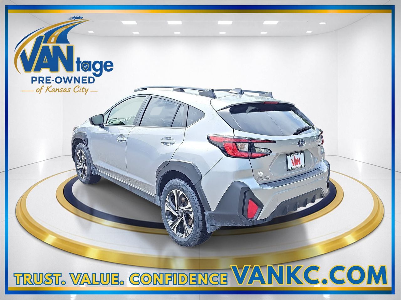 Certified Used 2024 Ice Silver Metallic Subaru Premium image 9