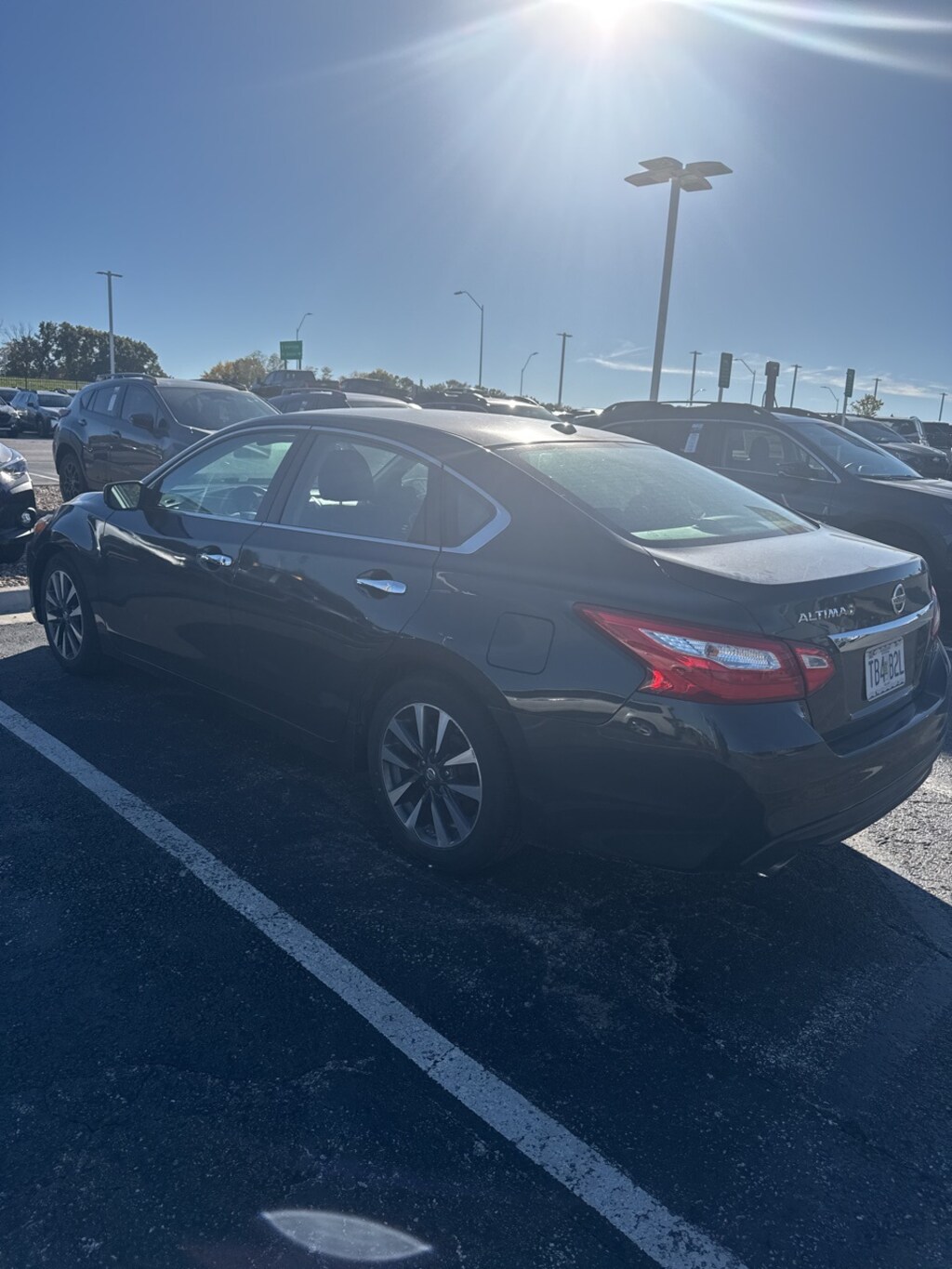 Used 2017 Nissan Altima 2.5 SV Sedan