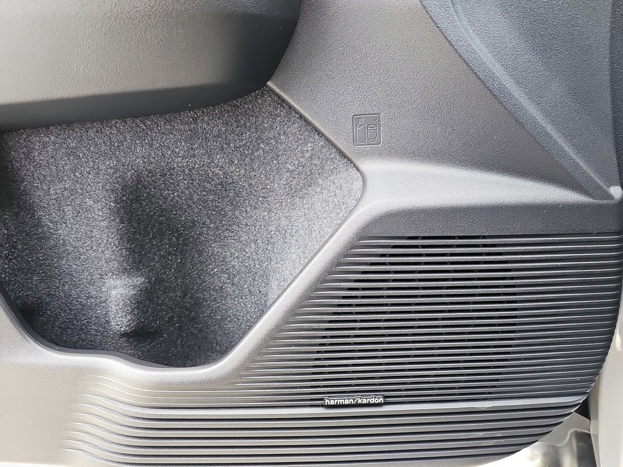 New 2026 River Rock Pearl Subaru Limited image 30